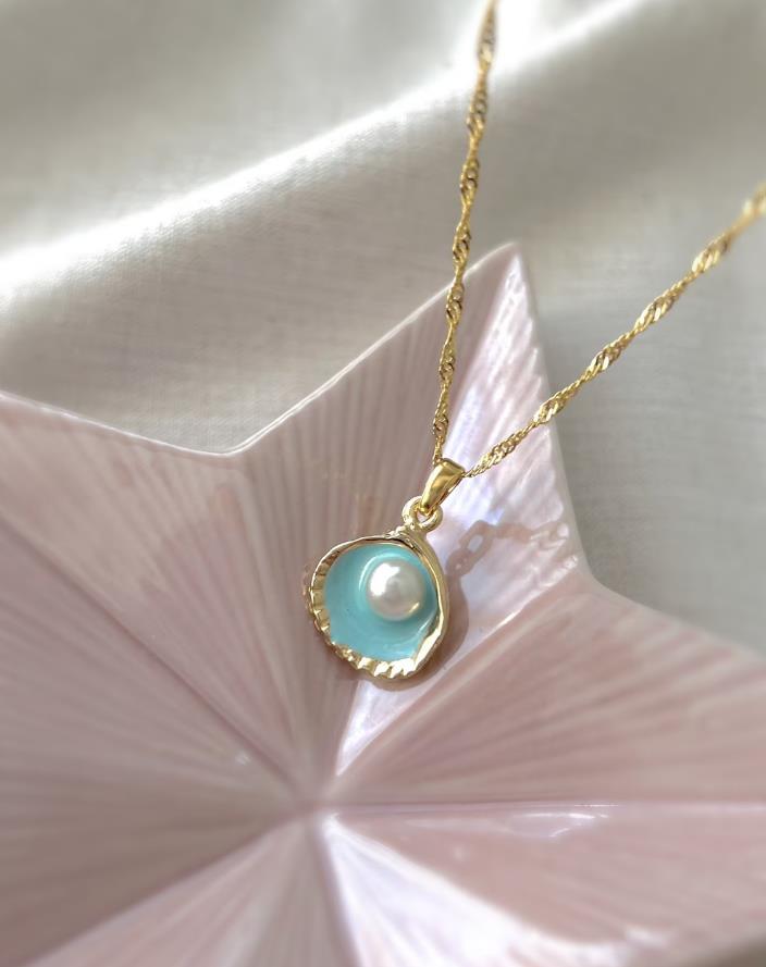 The Little Mermaid Ariel Oyster Shell Necklace Pearl Blue Oyster Shell Necklace