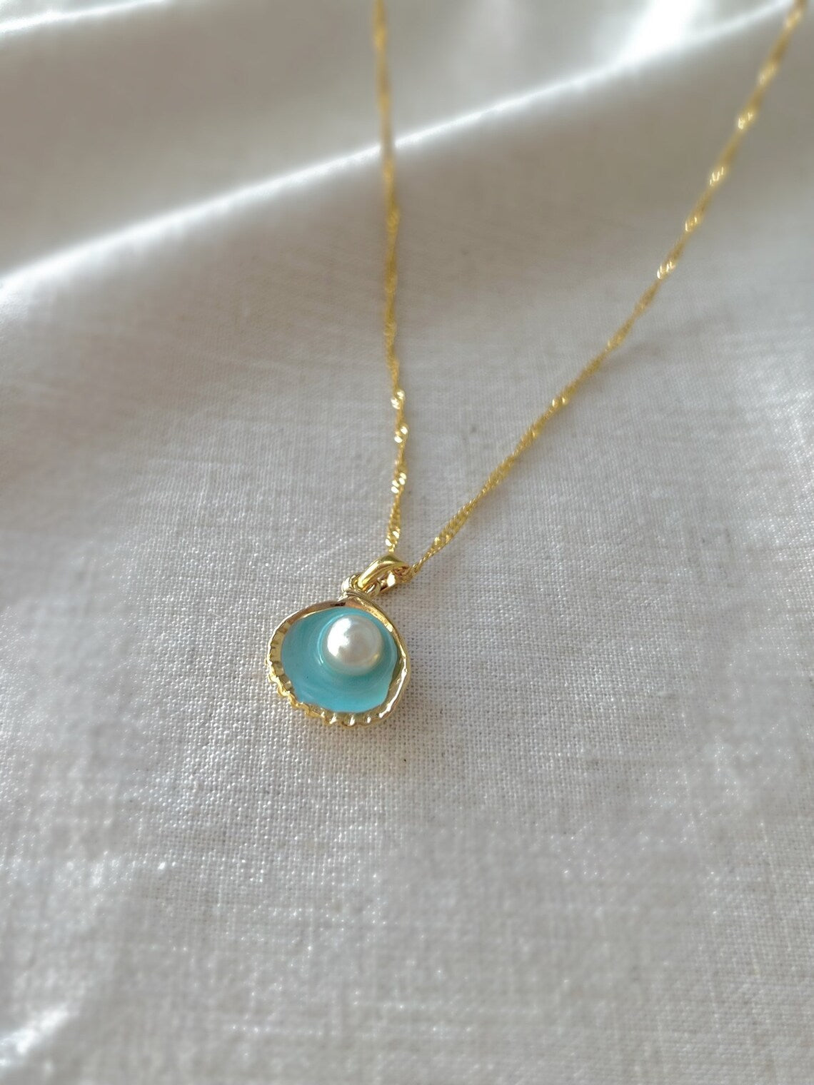 The Little Mermaid Ariel Oyster Shell Necklace Pearl Blue Oyster Shell Necklace